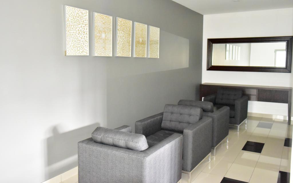 Skylounge Apartment 2 Colombo Extérieur photo